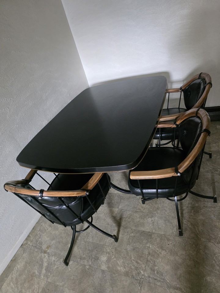 209 Perry Como Ave #I - Photo 4 of 6