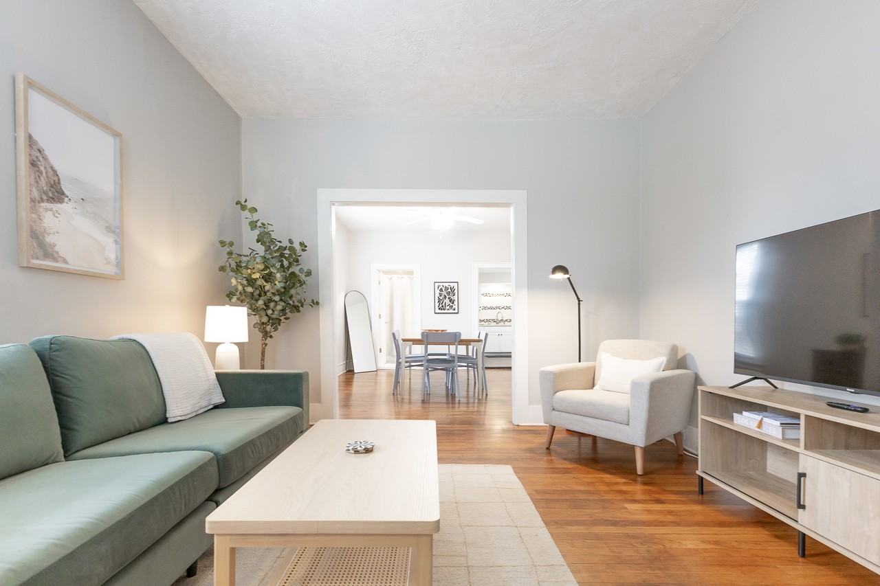 716 Coit Ave Ne #A - Photo 7 of 34