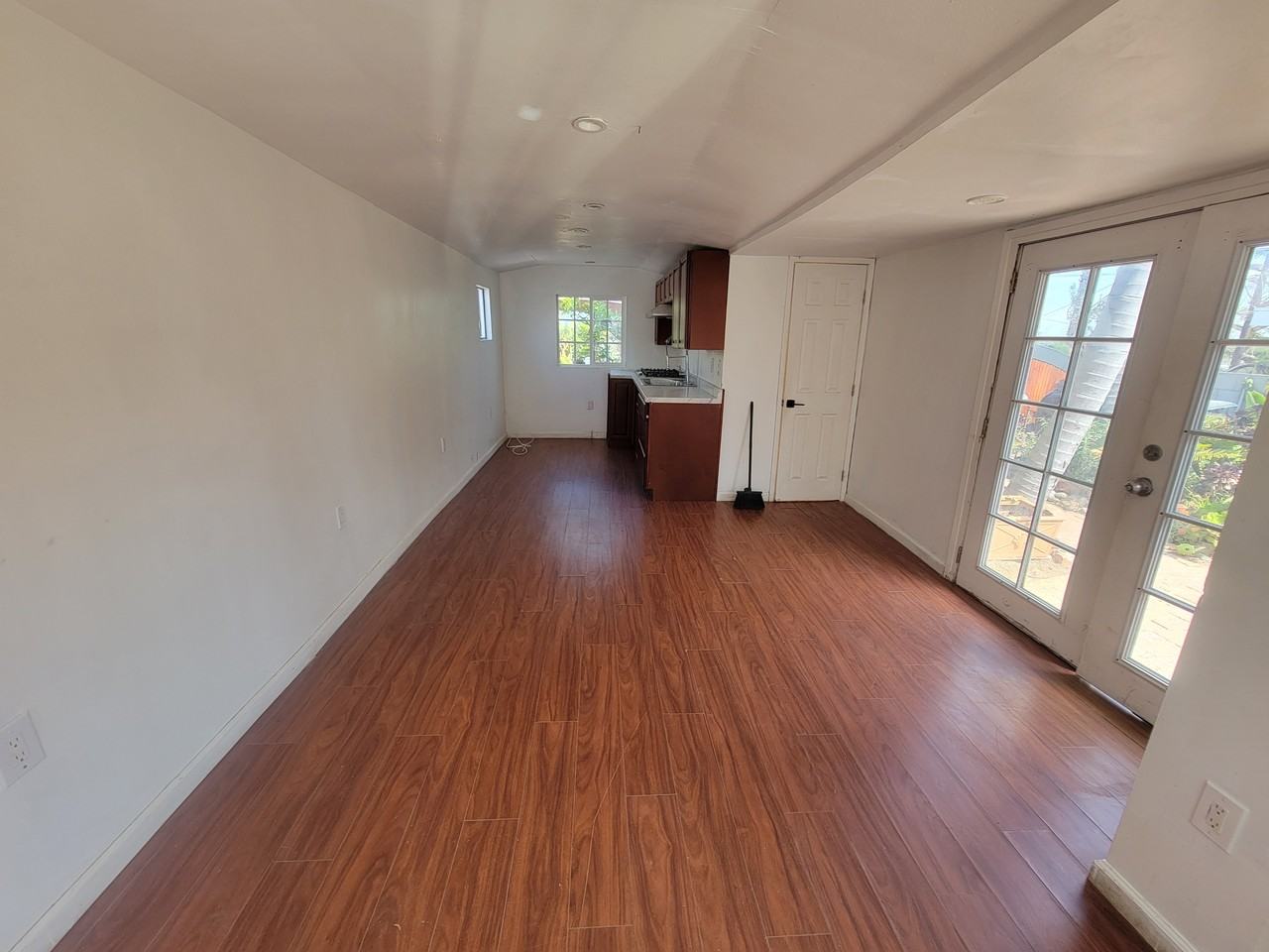 4738 W 167th St #1-2 - Photo 2 of 6