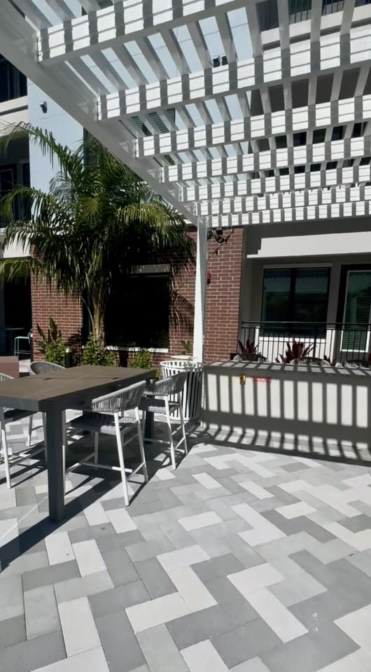 1700 N Florida Ave #0 - Photo 2 of 14