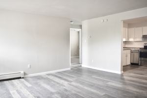 featured image of 2545 King St #2