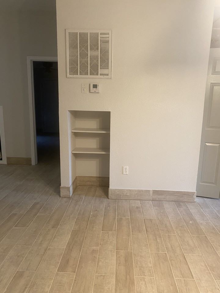 504 Fife Ln #NA - Photo 5 of 20