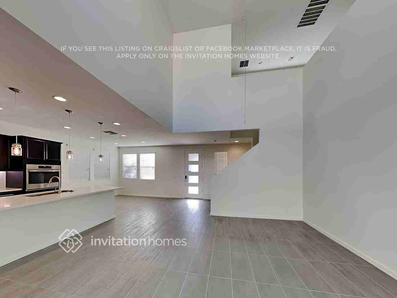 1955 S Wallrade Ln - Photo 4 of 19