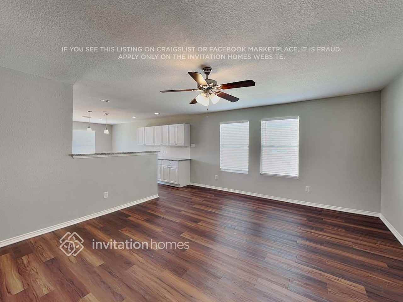 825 Poncho Ln - Photo 4 of 21
