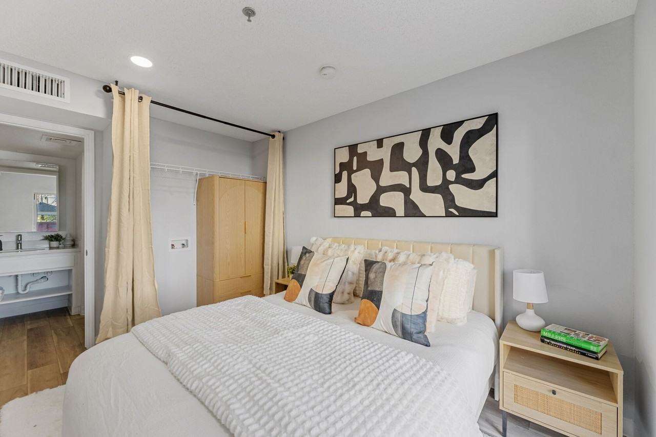 The Otis - Photo 3 of 27