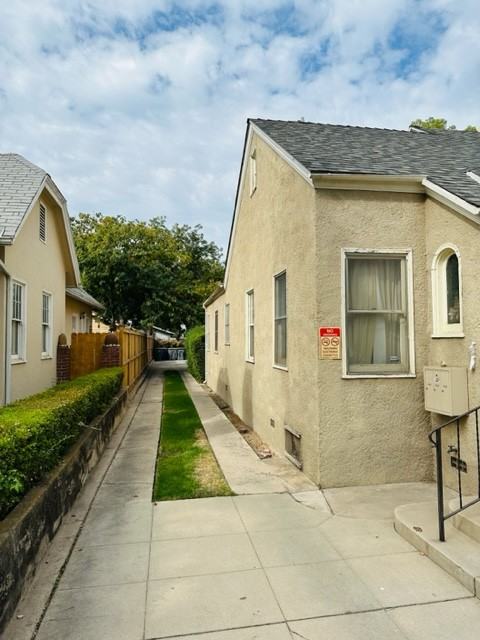 1299 N Linden Ave #1299 - Photo 2 of 18