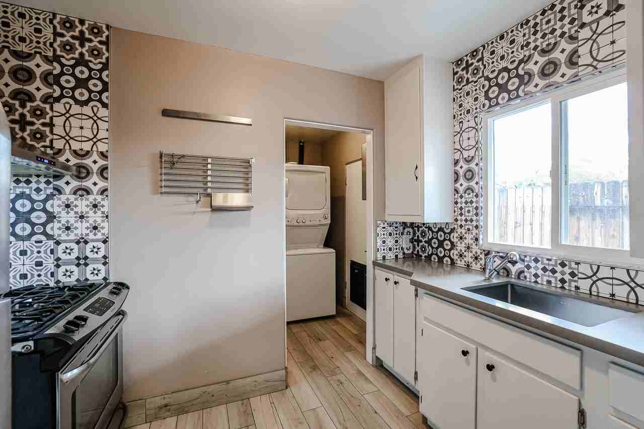 3827 N 18th St #1 - Photo 7 of 26