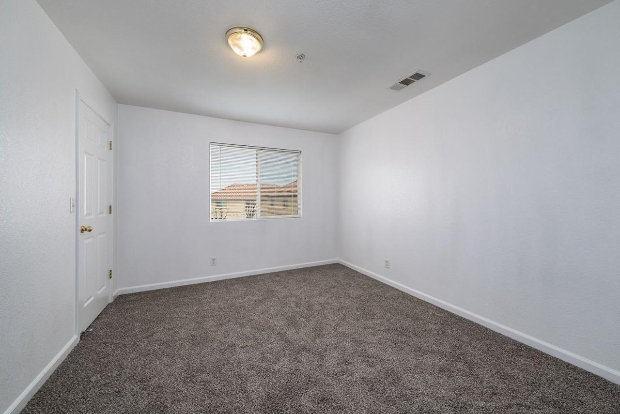 Morgan Manor Apartments - Photo 4 of 10