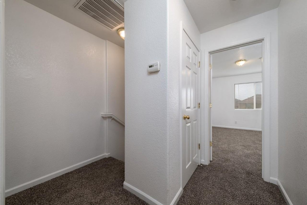 Morgan Manor Apartments - Photo 7 of 10