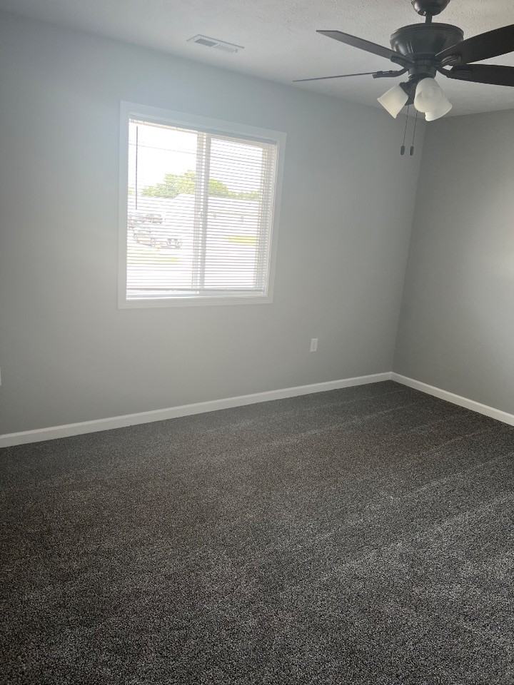 Jaxson Sub Condo's - Photo 4 of 8