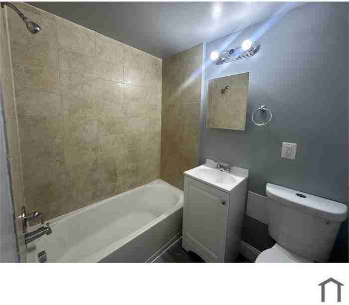 1837 Marion Barry Ave SE - Photo 7 of 15