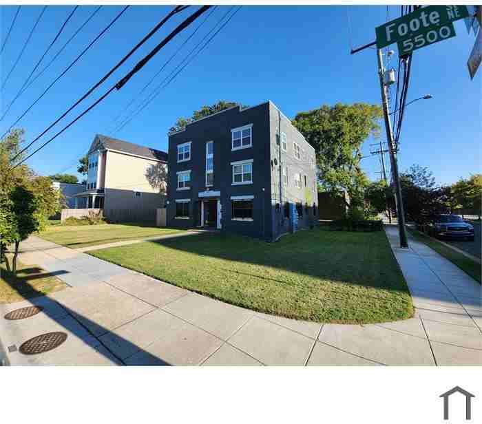 5501 Foote St Ne - Photo 3 of 20