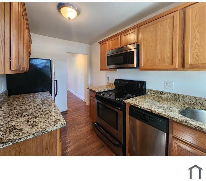 5501 Foote St Ne - Photo 5 of 20