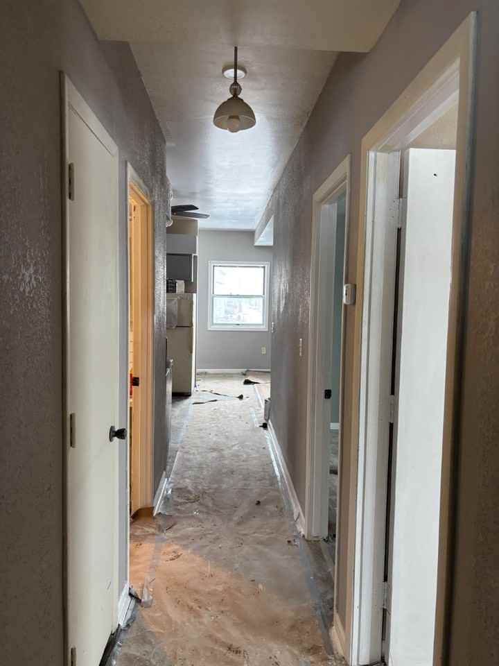 701 5th St Sw - Photo 2 of 4