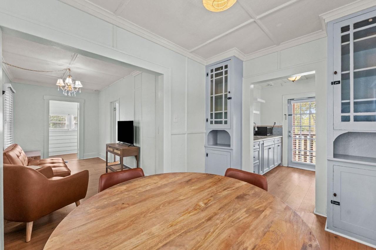 4347 22nd Ave S - Photo 5 of 11