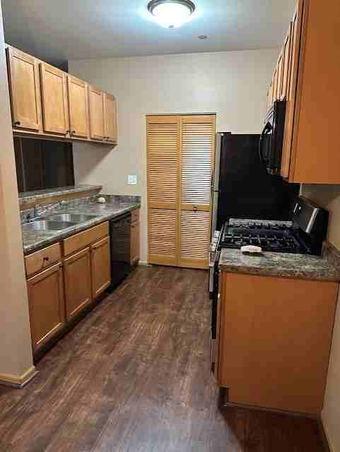 1930 Parkside Dr #1 - Photo 4 of 11