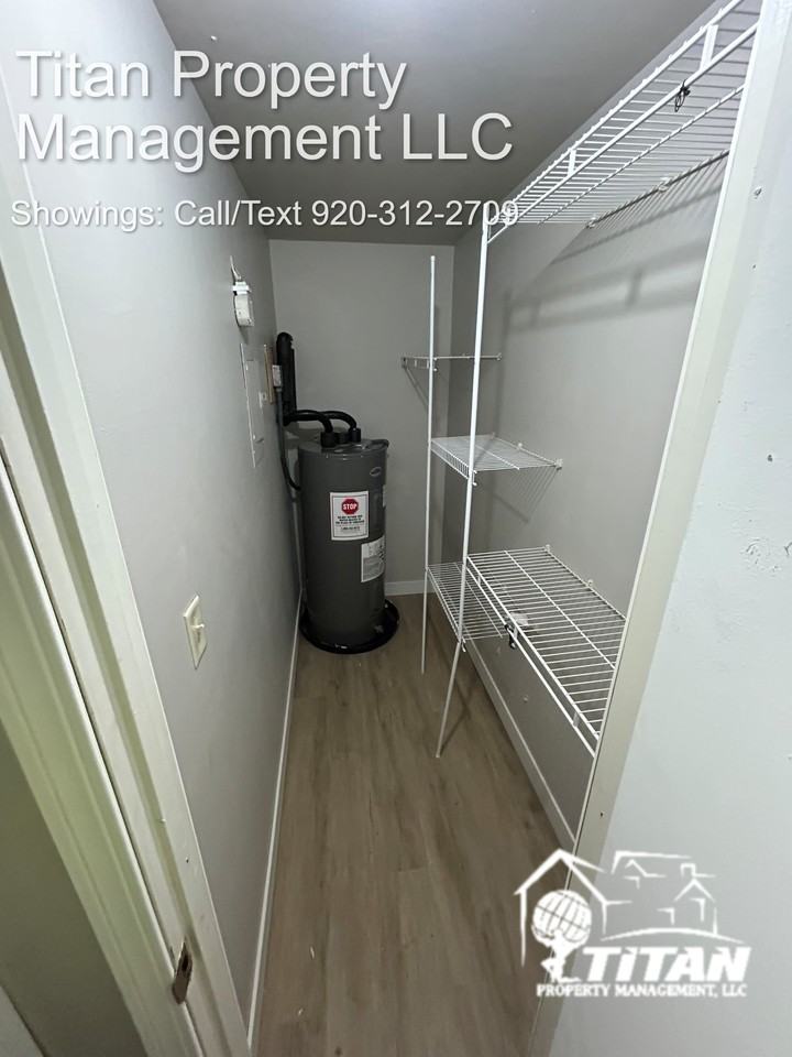 4300 Medard Pl #12 - Photo 7 of 7