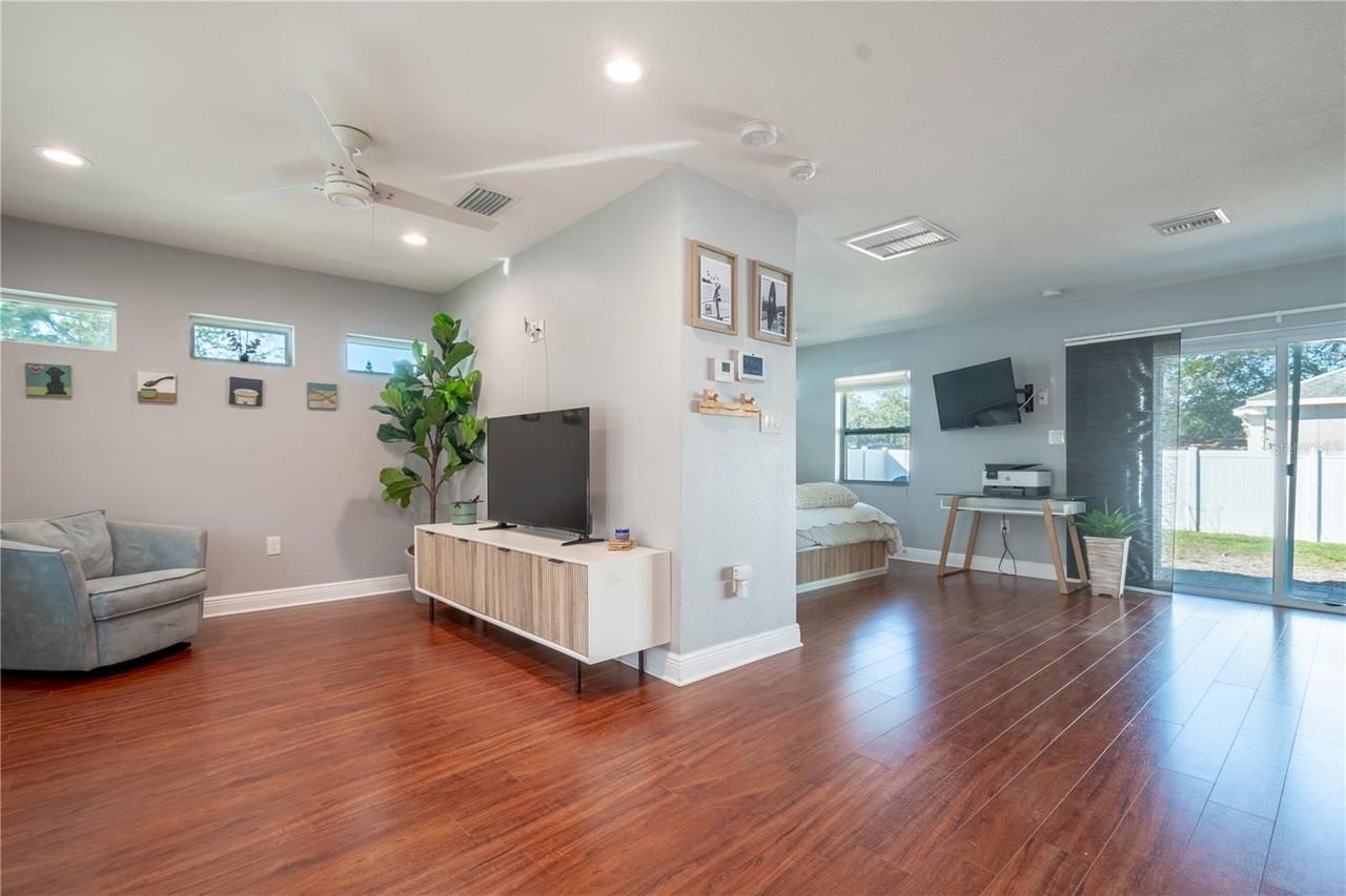 5704 43rd St N #1 - Photo 2 of 19