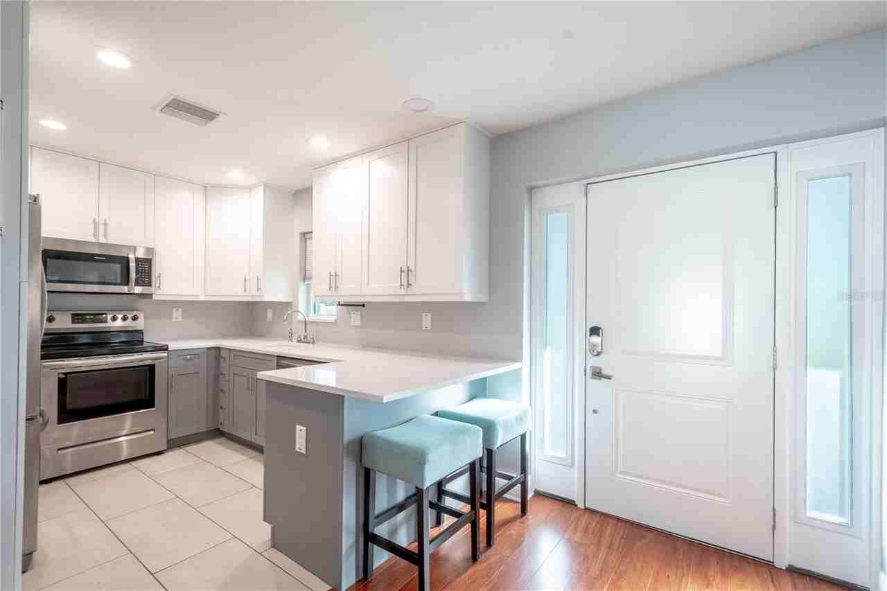 5704 43rd St N #1 - Photo 6 of 19