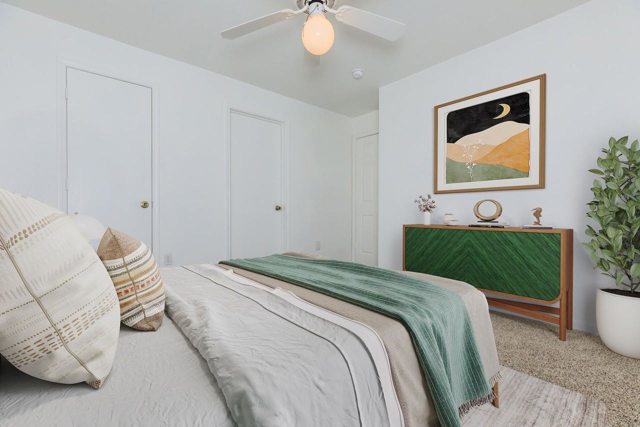 Sovereign Townhomes - Photo 6 of 50