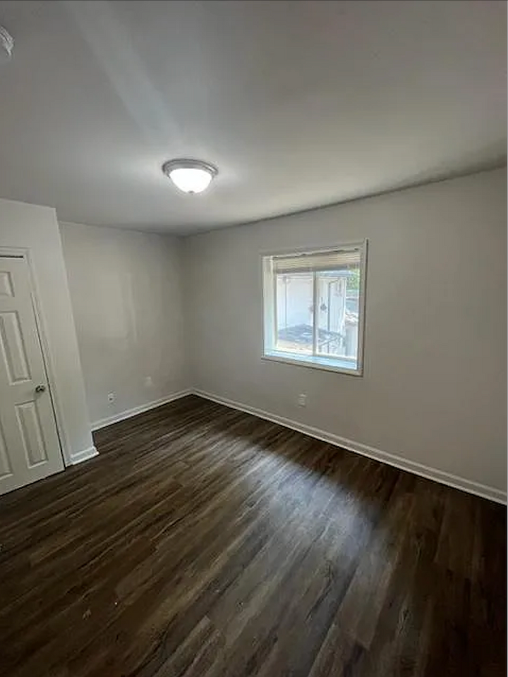 Dwell at the Alcove - Photo 6 of 26