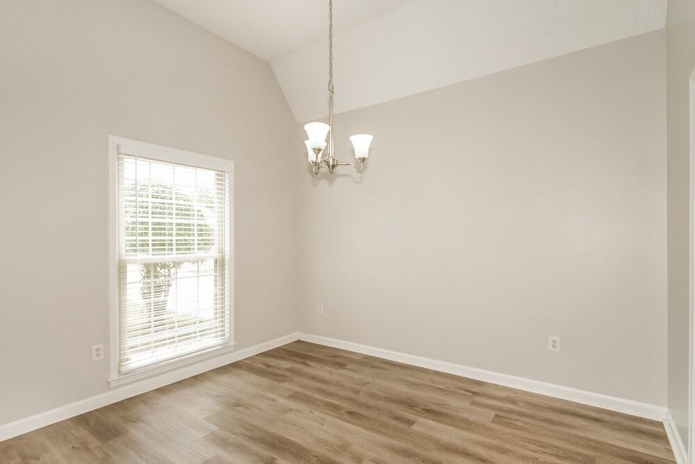7308 Schilling Cv E - Photo 7 of 17