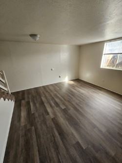 1355 Cordone Ave #7 - Photo 5 of 10