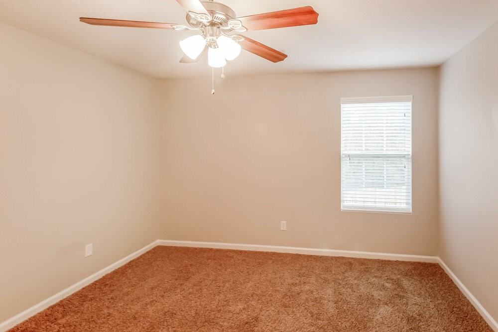 10060 Nolton Cir - Photo 7 of 15