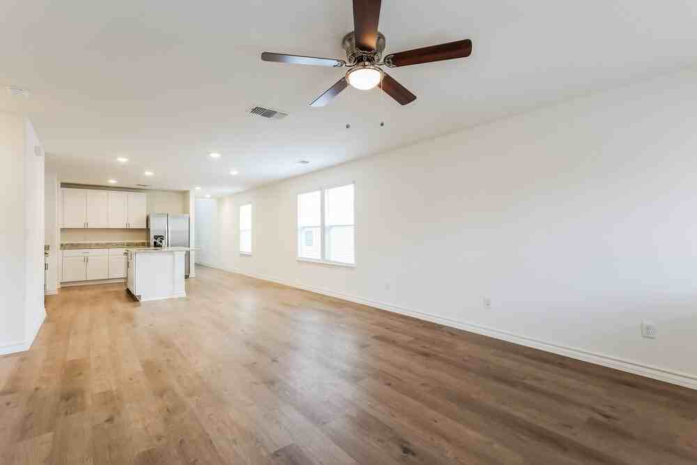 10327 Monte Carmel Pl - Photo 6 of 17