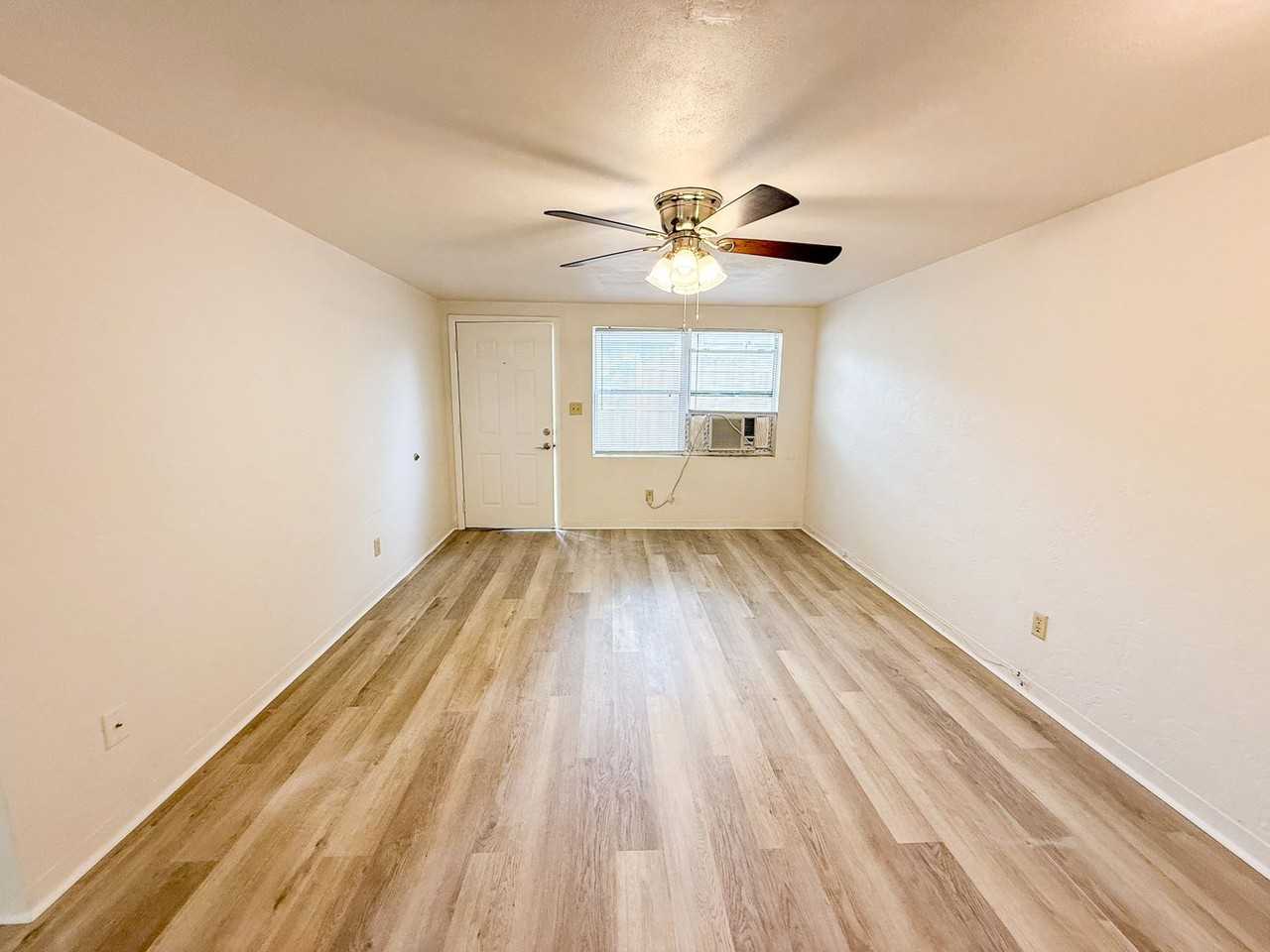 908 Sw 6th Ave - Photo 2 of 20