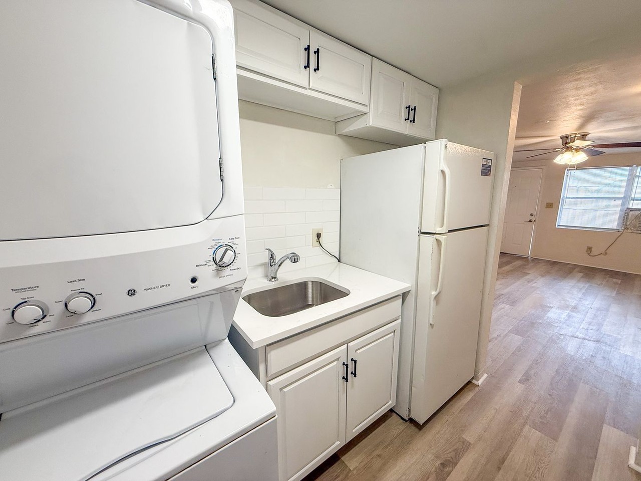 908 Sw 6th Ave - Photo 7 of 20