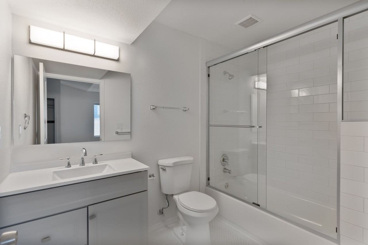 920 Shoofly St - Photo 7 of 36