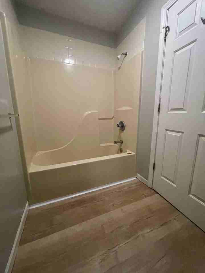 Riverwood Apartments - Photo 7 of 33