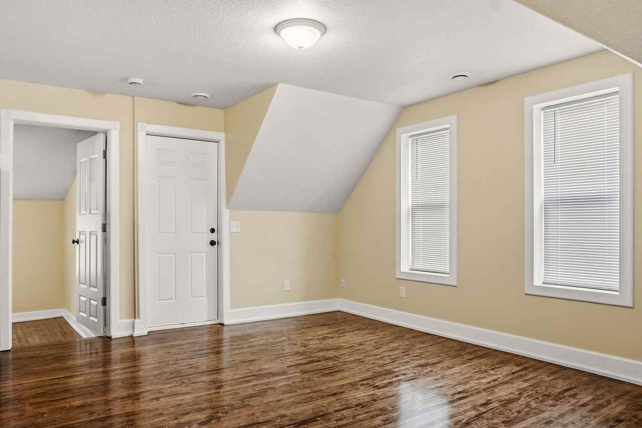 970 Euclid St #2 - Photo 5 of 20