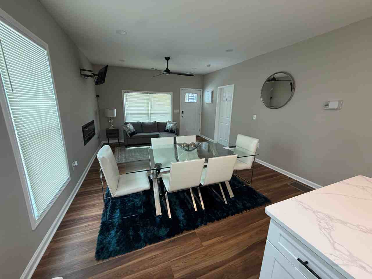 2088 Bolton Rd Nw - Photo 3 of 50