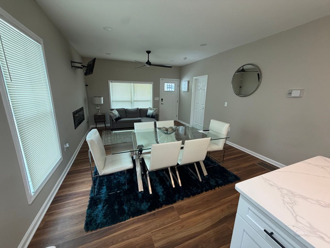 2088 Bolton Rd Nw - Photo 7 of 50