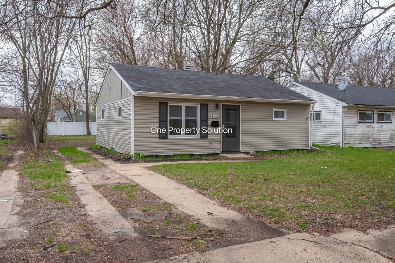 1050 Durbin St #1 - Photo 2 of 18