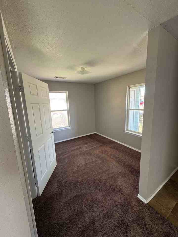 289 Hwy 431 - Photo 3 of 13