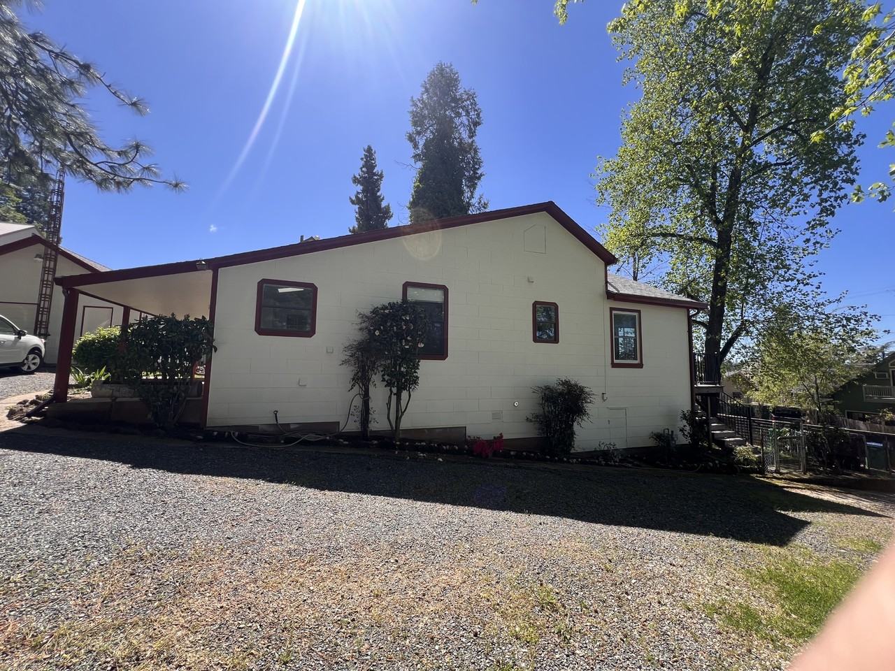 503 1/2 S Auburn St #1 - Photo 6 of 24