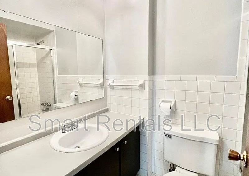 9955 Chateau Roi Ct #A - Photo 4 of 7