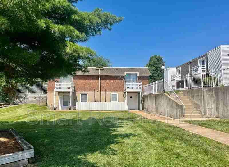 9955 Chateau Roi Ct #A - Photo 5 of 7