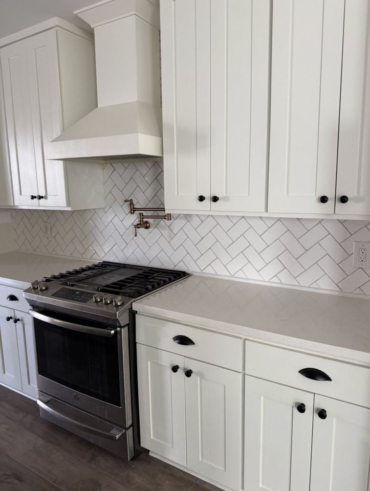 510 Mill St #1 - Photo 5 of 17