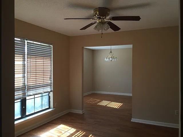 1646 Latham Ct #1 - Photo 2 of 9