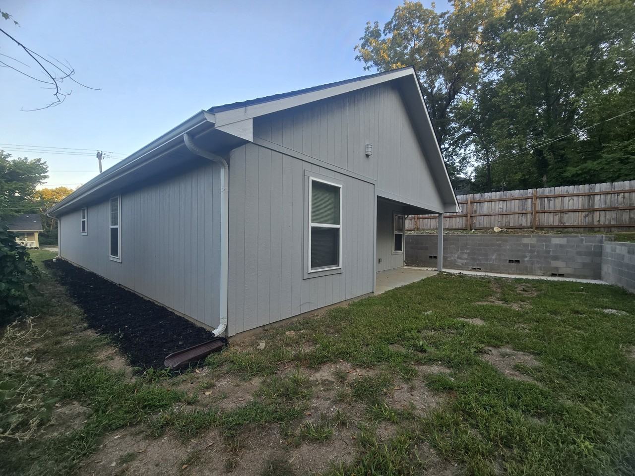 4939 Woodland Ave #1 - Photo 3 of 19