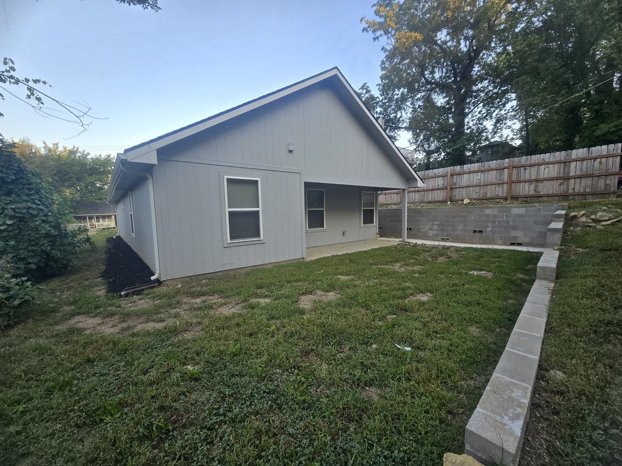 4939 Woodland Ave #1 - Photo 4 of 19