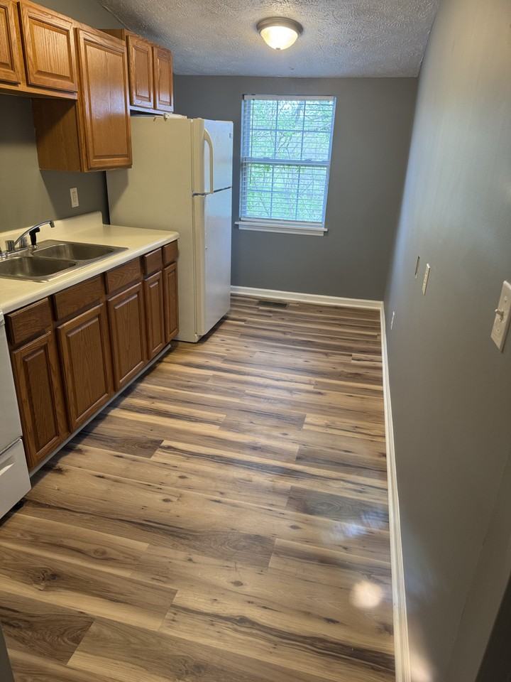 706 Riverside Dr #A - Photo 6 of 6