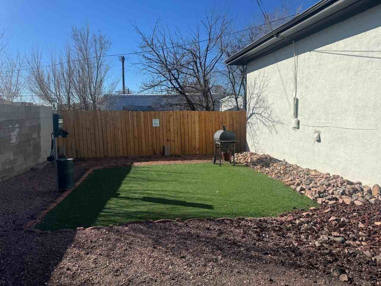 411 - 413 Prairie Rd. - Photo 3 of 8