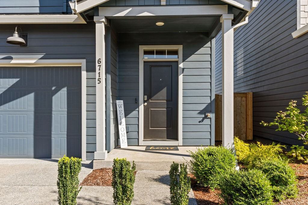 6715 Ne 139th Pl #1 - Photo 4 of 34