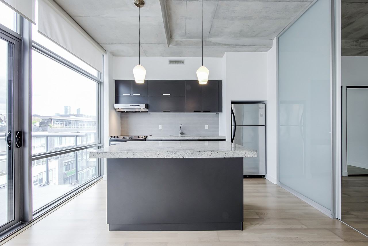 55 Condo Tower #PH18 - Photo 7 of 43