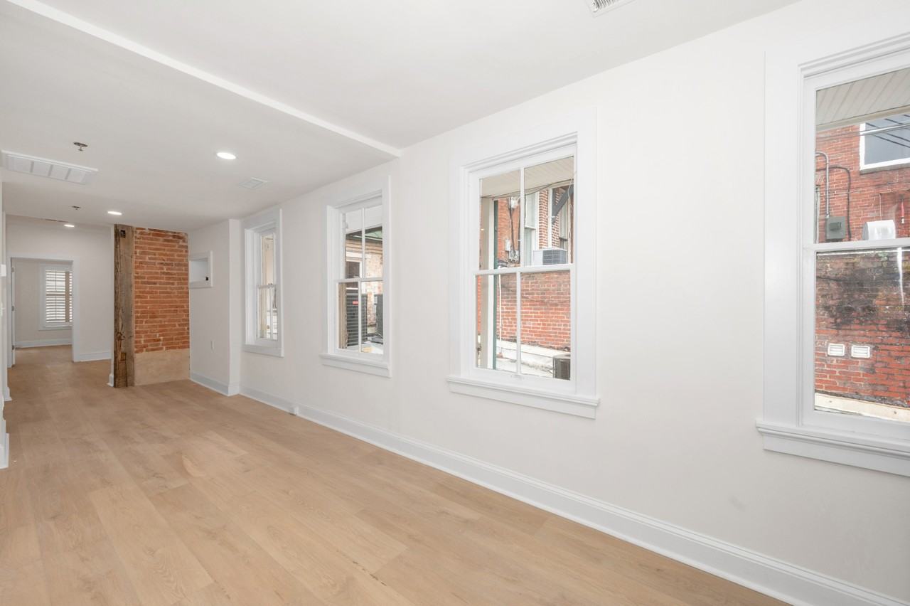 112 N Market St #0 - Photo 6 of 16